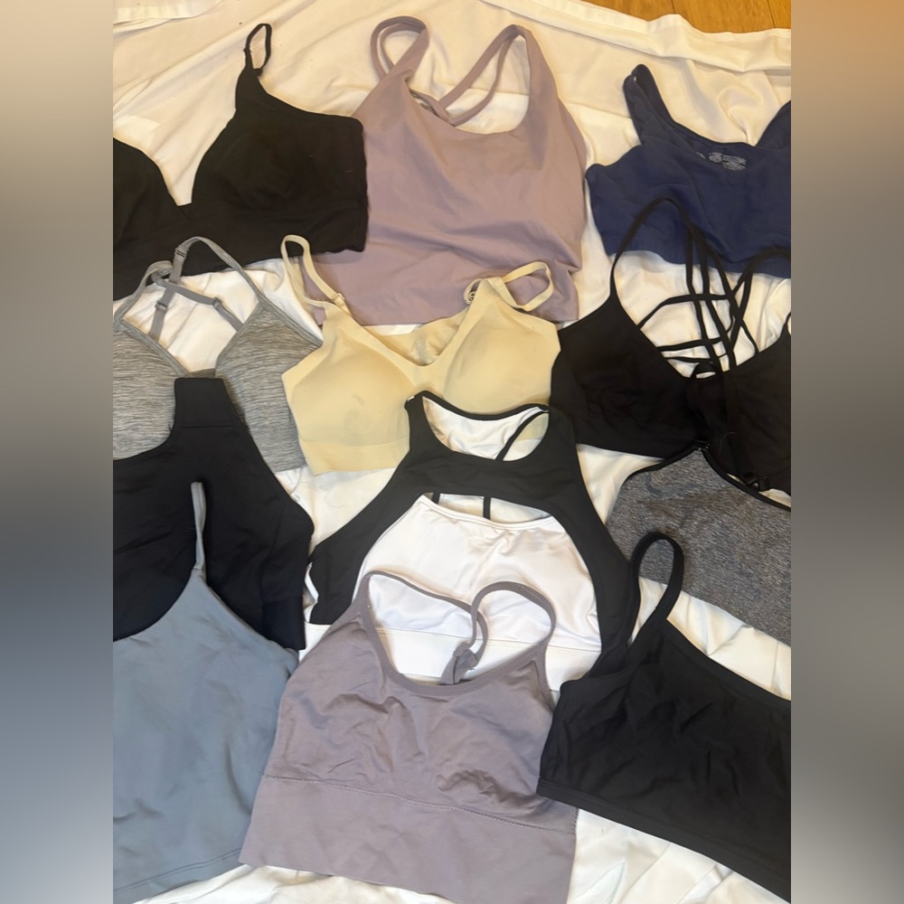 Mixed lot of 12 Women's Sports Bras in various colors sizes and styles preowned - Picture 3 of 4